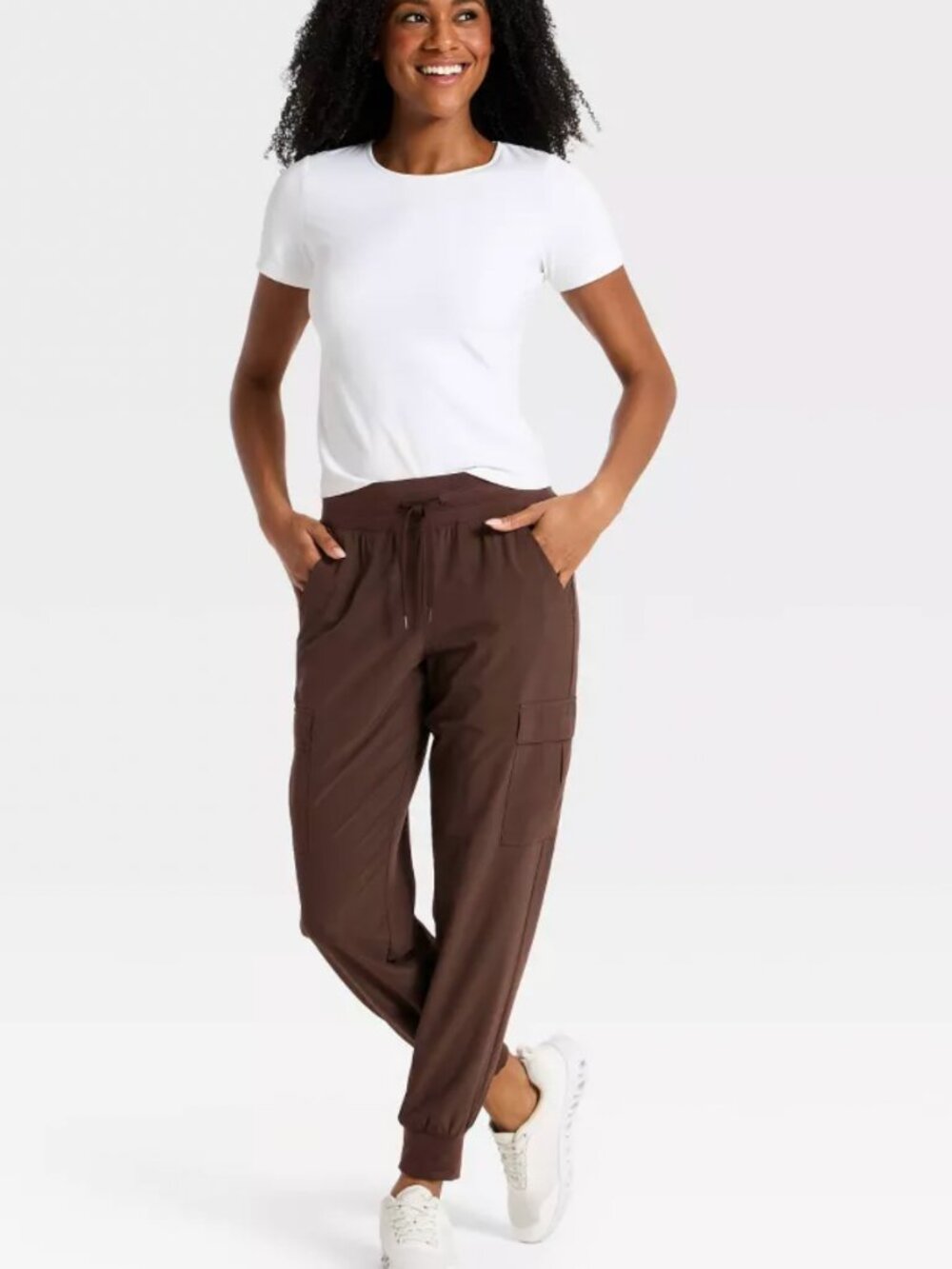 Active Light Mid-Rise Jogger Pants